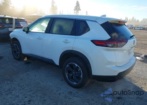 2025 Nissan Rogue Sv Intelligent Awd z USA, uszkodzony, nr VIN 5N1BT3BB3SC820344